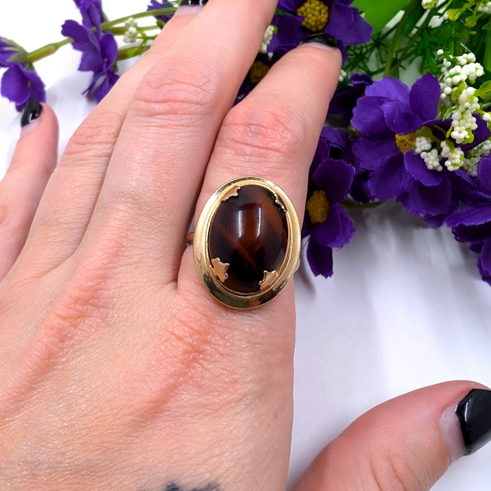 Sarah Coventry Signed Vintage Genuine Stone Gold Plated Ring